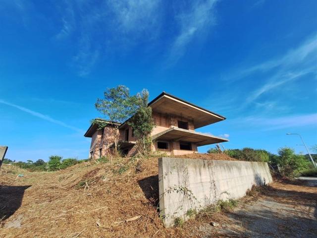 Case e ville in vendita di 240 m² in Via Braccianese Claudia