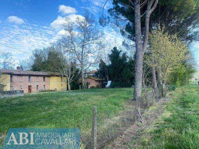 Case e ville in vendita di 240 m² in Via Limisano