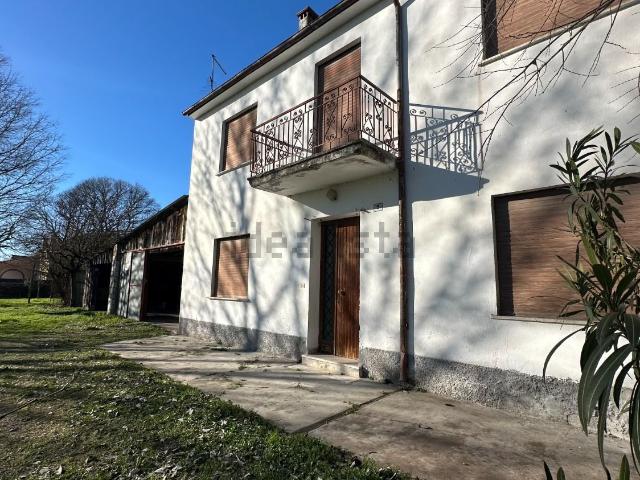 Case e ville in vendita di 240 m² in Via San Sebastiano