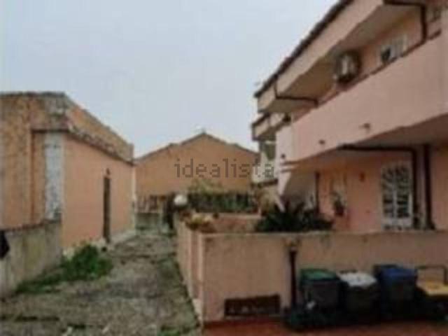 Case e ville in vendita di 240 m² in Via Palazzo, 196