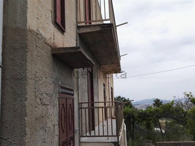 Case e ville in vendita di 240 m² in Contrada Firriato