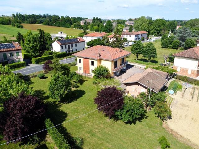 Case e ville in vendita di 240 m² in Località Canova