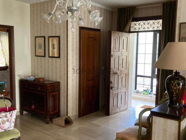 Case e ville in vendita di 245 m² in Via Lepanto