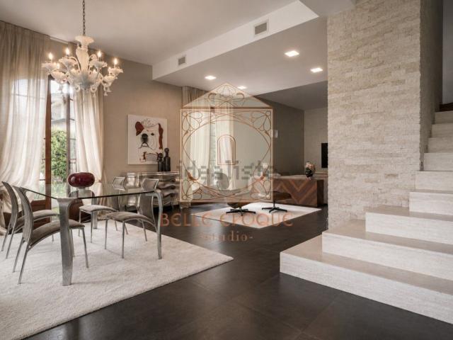 Case e ville in vendita di 245 m² in Via San Giovanni Bosco, 130