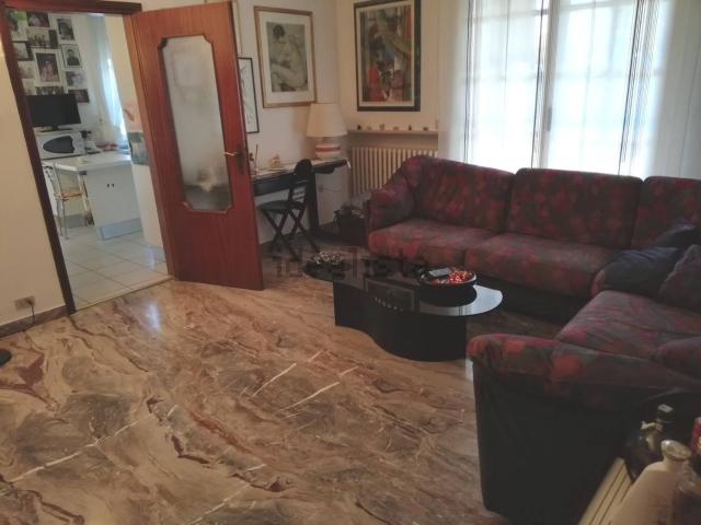 Case e ville in vendita di 245 m² in Via Palmiro Togliatti