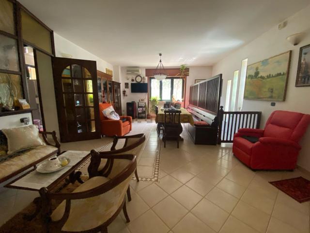 Case e ville in vendita di 245 m² in Contrada Malevindi