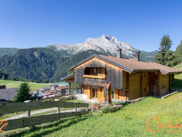Case e ville in vendita di 245 m² in Frazione Sauris di Sopra, 62