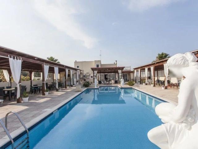 Case e ville in vendita di 246 m²