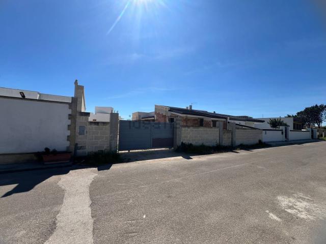 Case e ville in vendita di 247 m² in Via Monte Sabotino