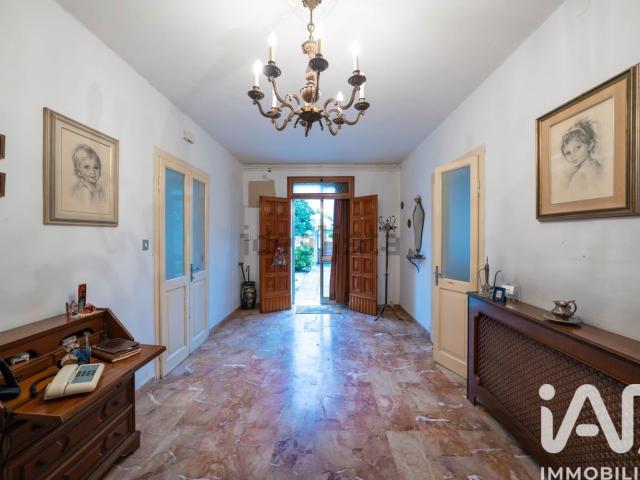 Case e ville in vendita di 248 m² in Via Fonsatti, 31