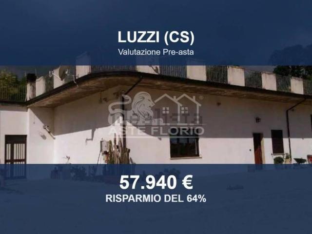 Case e ville in vendita di 248 m² in Località Fosso D&apos Olmo