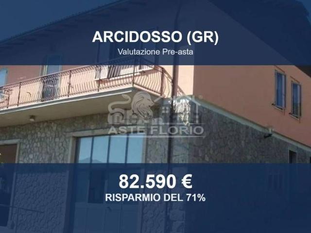 Case e ville in vendita di 249 m² in Via Nuova, 80