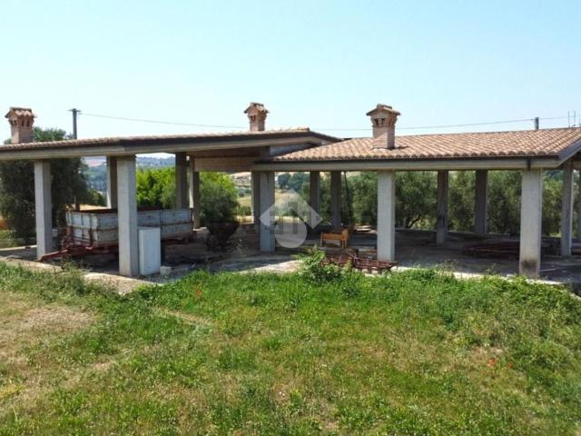 Case e ville in vendita di 249 m² in Strada Pescolla