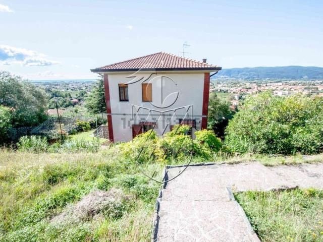 Case e ville in vendita di 250 m²