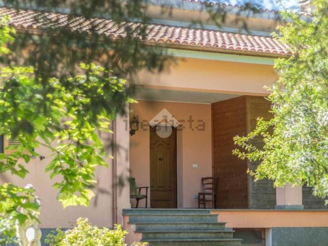 Case e ville in vendita di 250 m²
