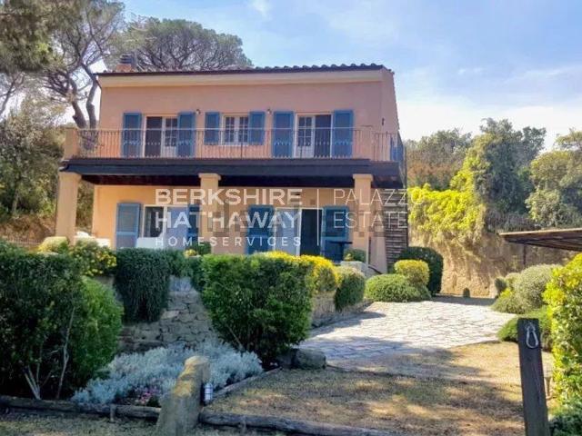 Case e ville in vendita di 250 m²