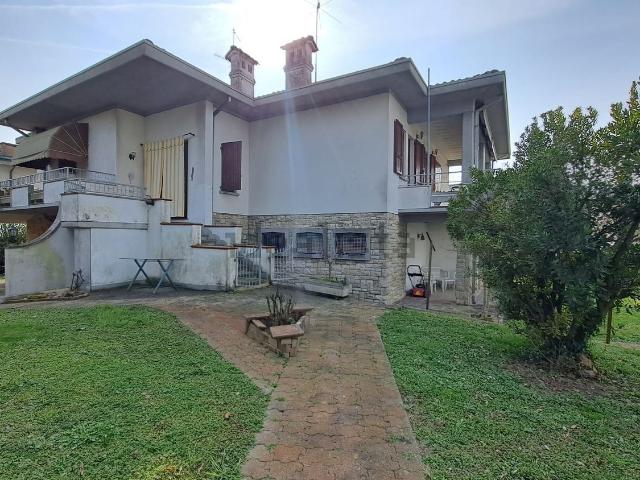 Case e ville in vendita di 250 m²