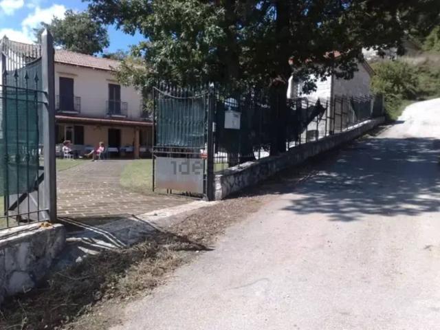 Case e ville in vendita di 250 m²