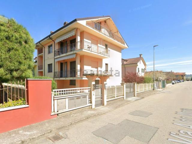 Case e ville in vendita di 250 m² in Via Aldo Moro
