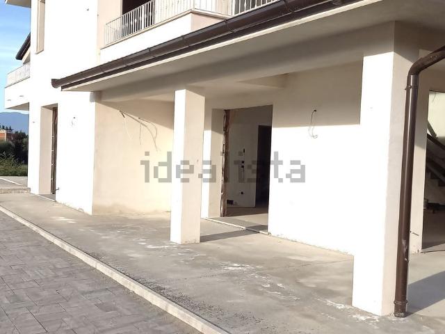 Case e ville in vendita di 250 m² in Via Baccheretana