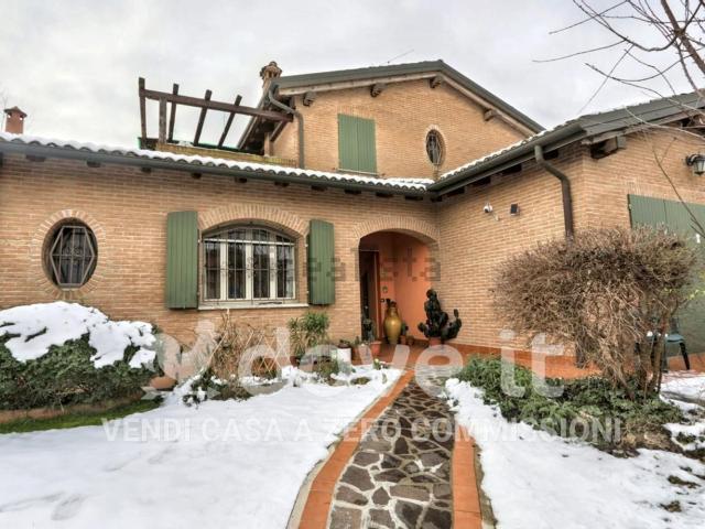 Case e ville in vendita di 250 m² in Via Gioacchino Rossini, 74