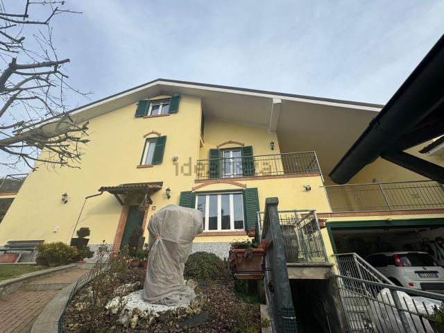 Case e ville in vendita di 250 m² in Via Dazio