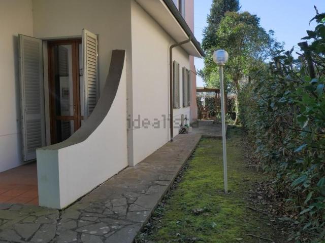 Case e ville in vendita di 250 m² in Via della Serpa, 50053