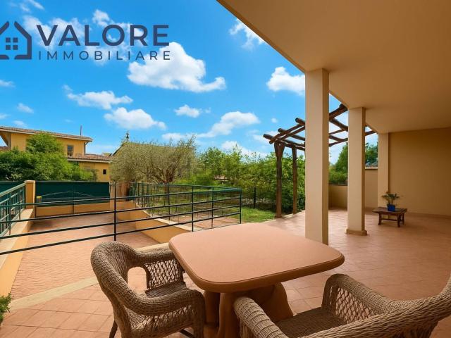 Case e ville in vendita di 250 m² in Via di Casal Boccone, 256