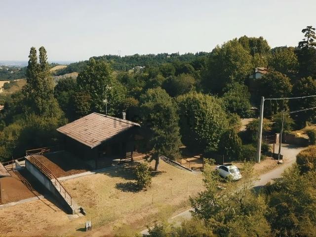 Case e ville in vendita di 250 m² in Via Landa, 131