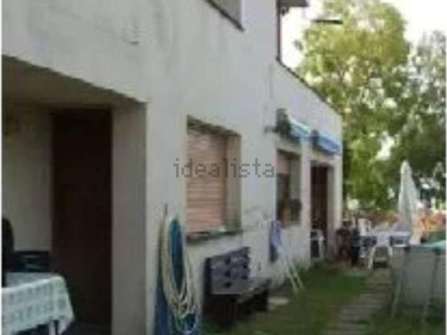 Case e ville in vendita di 250 m² in Via San Teresa