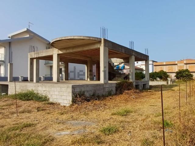 Case e ville in vendita di 250 m² in Via Rosmarino