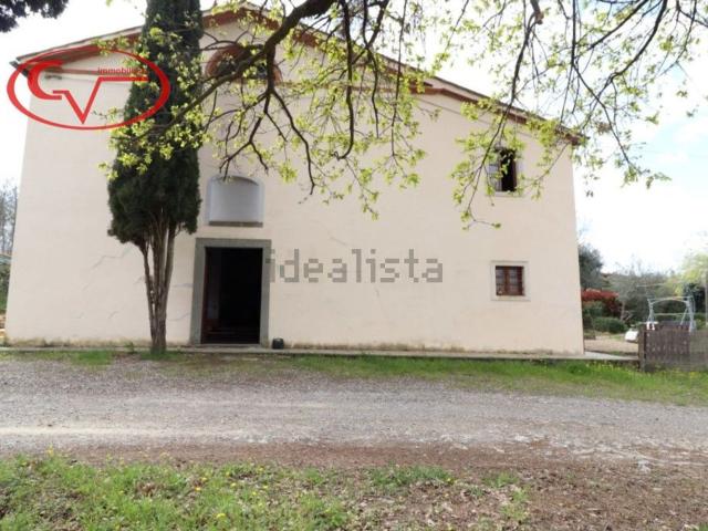 Case e ville in vendita di 250 m² in Via XXV Aprile