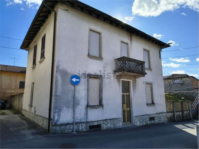 Case e ville in vendita di 250 m² in Vicolo Buzzi, 4