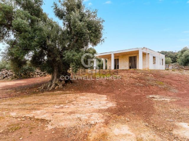 Case e ville in vendita di 250 m² in Contrada San Giovanni