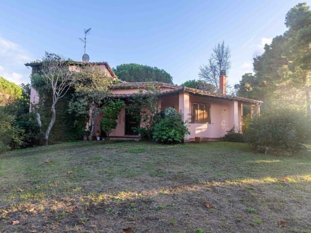 Case e ville in vendita di 250 m² in Località Pian d&apos Alma