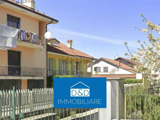 Case e ville in vendita di 251 m² in Via Aldo Moro, 6