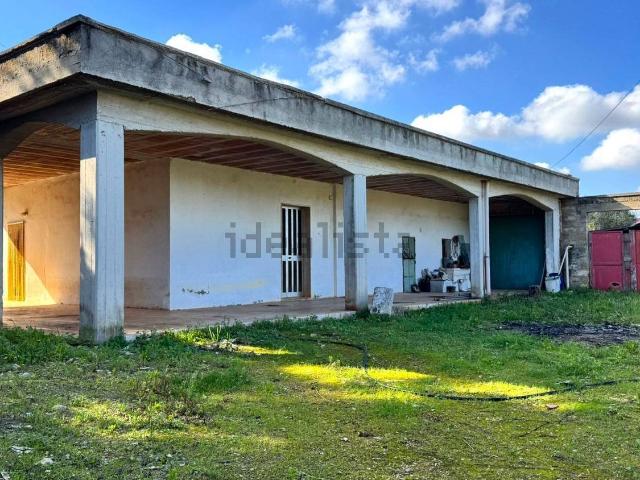 Case e ville in vendita di 251 m² in Strada Comunale San Cosimo