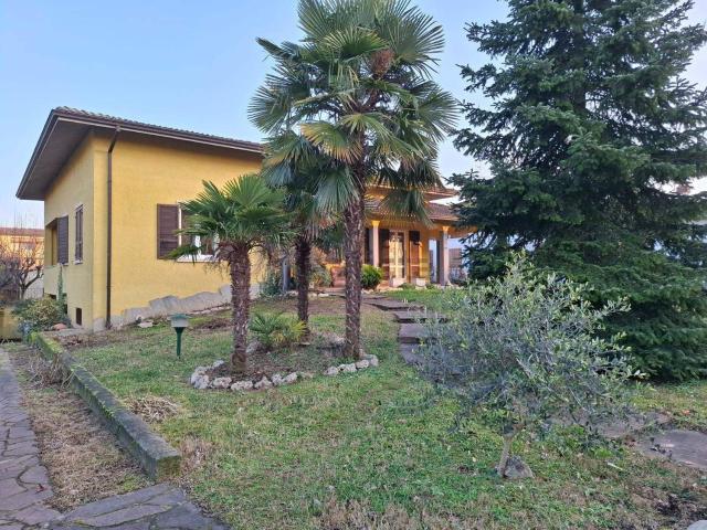 Case e ville in vendita di 252 m²