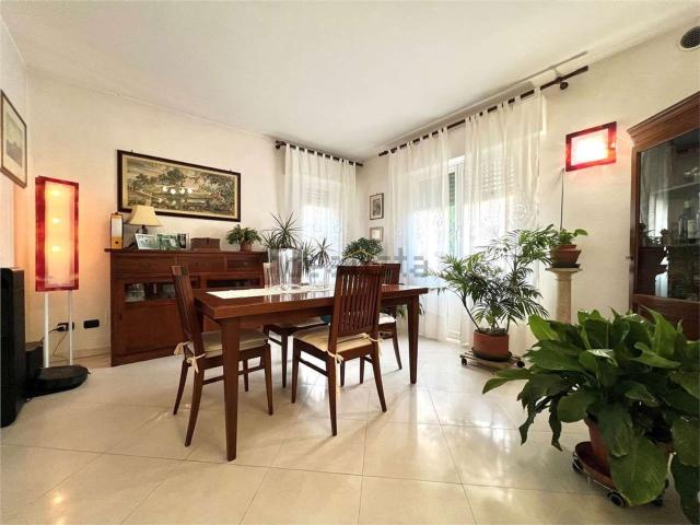 Case e ville in vendita di 252 m²