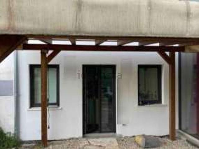 Case e ville in vendita di 252 m² in Via San Giustina