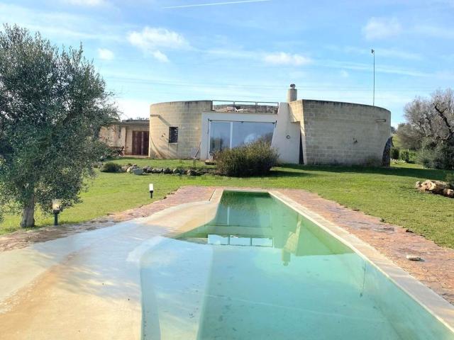 Case e ville in vendita di 253 m² in Contrada Sierri