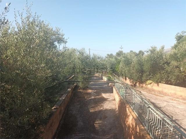 Case e ville in vendita di 255 m²