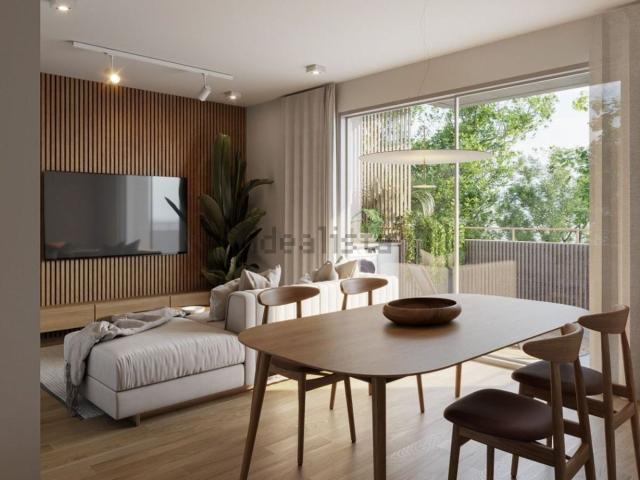 Case e ville in vendita di 256 m² in Via Cividina