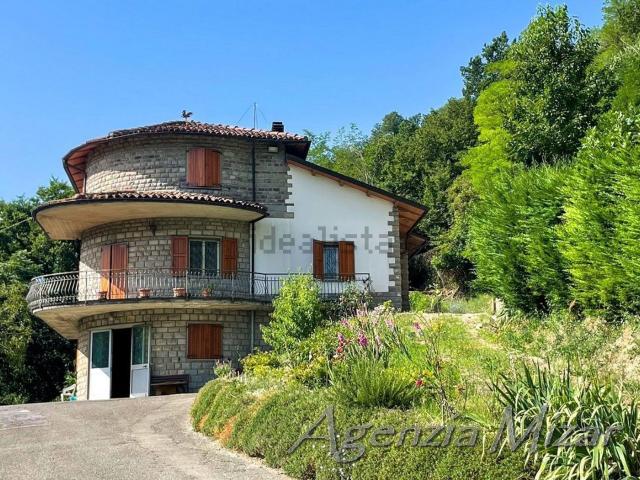 Case e ville in vendita di 256 m² in Via SAN MINIATO