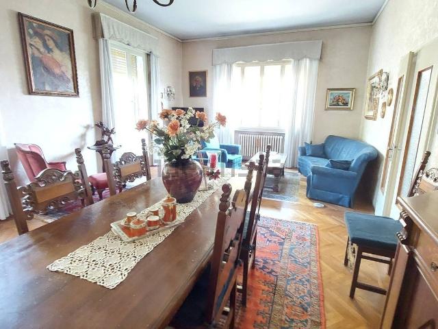 Case e ville in vendita di 257 m² in Via Sant&apos Antonino