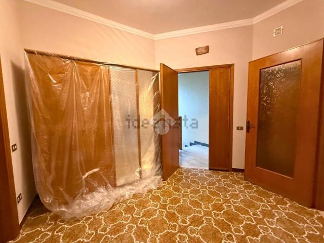 Case e ville in vendita di 258 m² in Via Albegno, 23