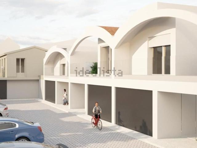 Case e ville in vendita di 258 m² in Via Mingaiola