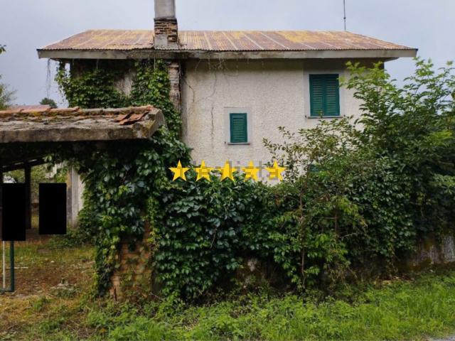 Case e ville in vendita di 258 m² in Piazza del Popolo
