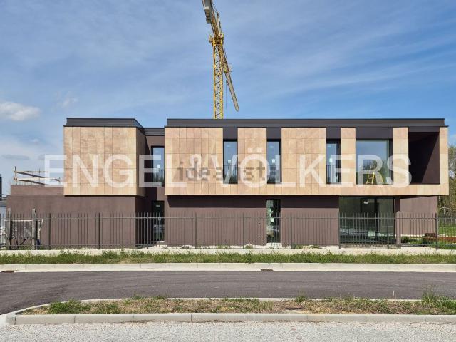 Case e ville in vendita di 259 m² in Via del Tinto, 1