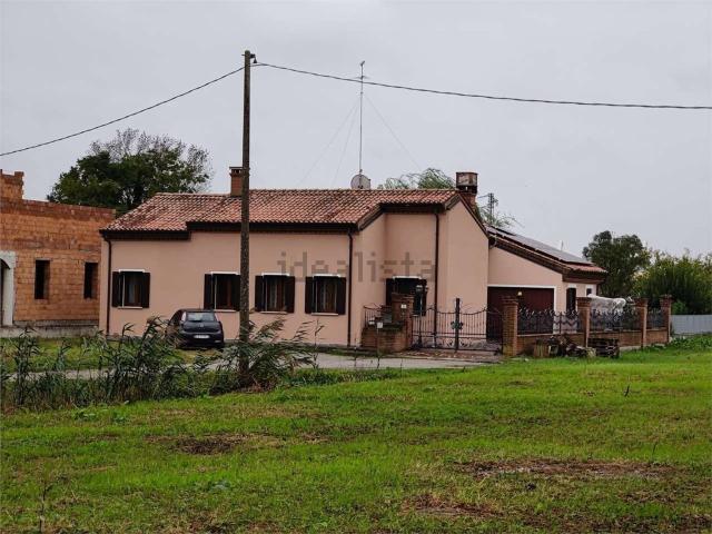 Case e ville in vendita di 260 m²